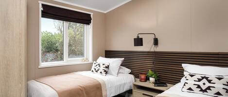 2 bedrooms