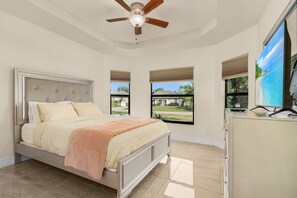 4 bedrooms, free WiFi, bed sheets