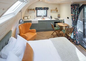 1 bedroom - 1 bedroom accommodation in Ellesmere (Ellesmere)