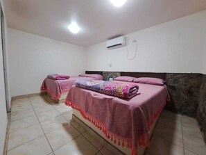 Family Double Room, Patio, Courtyard View | Desk, laptop workspace, free WiFi, bed sheets - La Regional (Loreto)