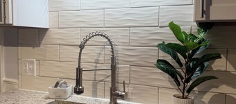 Charming 4-bedroom house with WiFi and AC in delightful Sheboygan