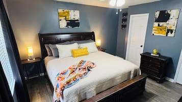 4 chambres, fer et planche à repasser, Wi-Fi gratuit, draps fournis