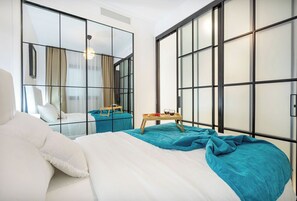 2 bedrooms, bed sheets