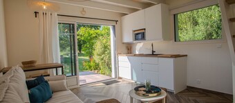 House 300 m from the sea with garden