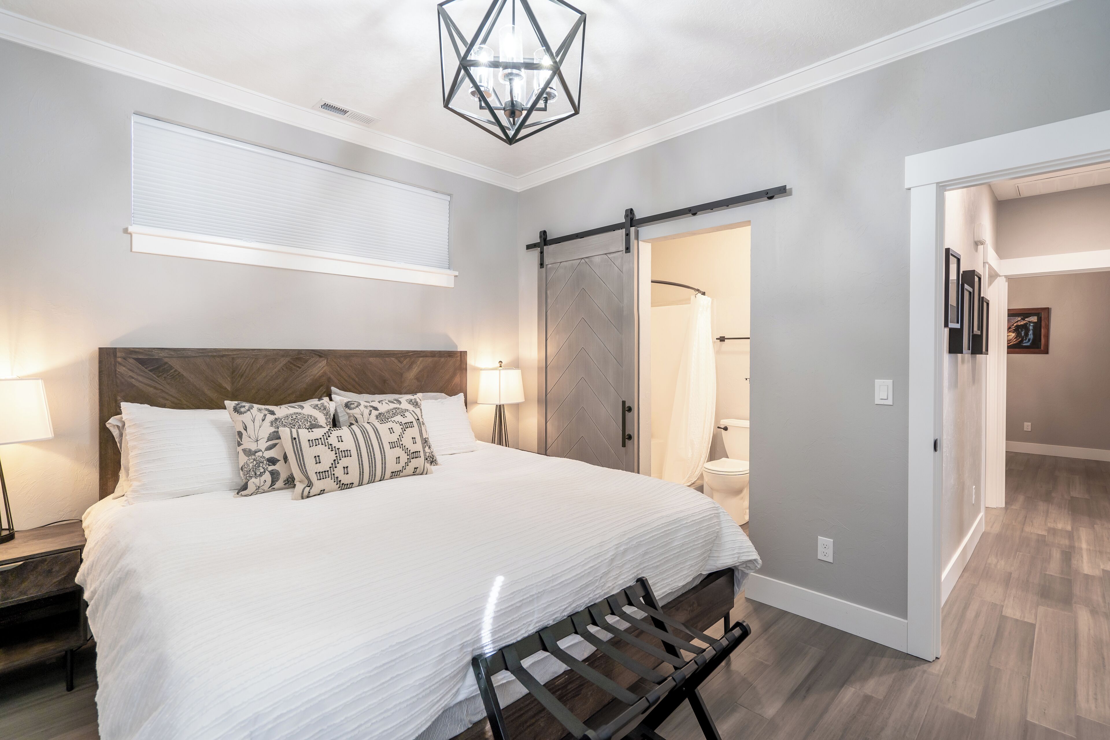 3 多间卧室、熨斗/熨衣板、旅行婴儿床、免费 WiFi