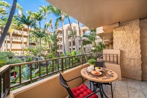 Apartment | 1 bedroom, Internet - Paki Maui 217 in Lahaina (Lahaina)
