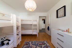 3 habitaciones, wifi gratis y ropa de cama
