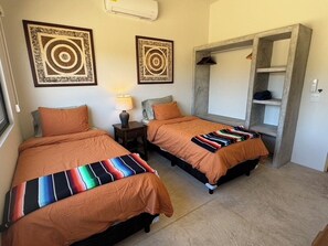 2 bedrooms, iron/ironing board, Internet, bed sheets - Sunset Villas - Casita Nopal | Rooftop Haven with Fire Table (El Sargento)