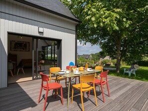 Outdoor dining - Ty'vonne by Interhome (Fouesnant)