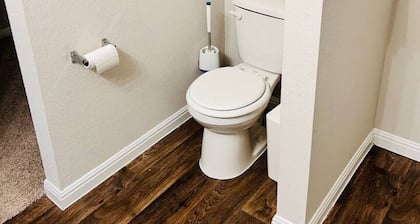 4BR retreat: 15m from Downtown and the Domain