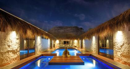 CASA BUDA LUXURY VILLA IN RIVIERA MAYA - 8 GUESTS WITH PRIVATE BOAT DOCK