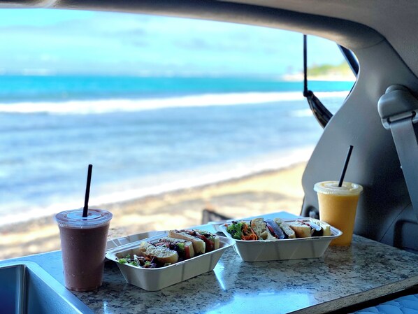 Beach - Da Kalo! AdVanture® Campervan! (Kaneohe)