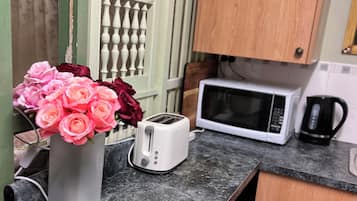 House, Garden View | Private kitchen