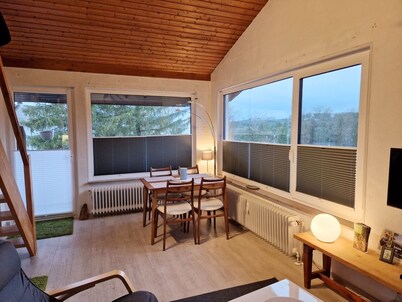 Tannenhöhe vacation apartment right by the forest