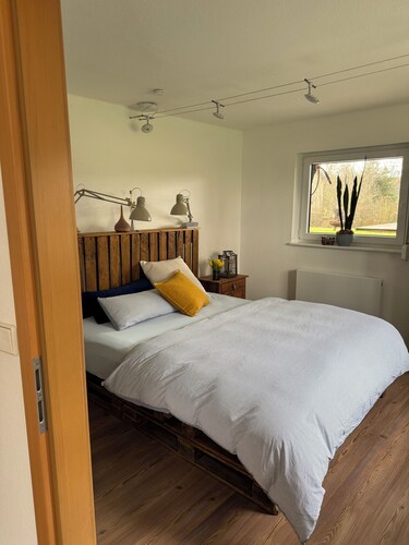 Gemütliche und komfortable Ferienwohnung mit Blick in den Garten 