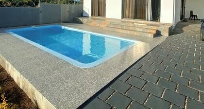 Lux Villa in Island of Mauritius, Grand Baie hidden Gem with poolside Bliss