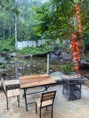 Outdoor dining - SR Villa - Serenity Riverside (Vythiri)