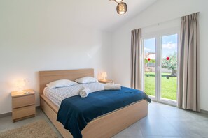 4 soverom, safe på rommet, strykejern/-brett og wi-fi (inkludert)