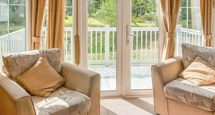 2 bedroom accommodation in Langworth