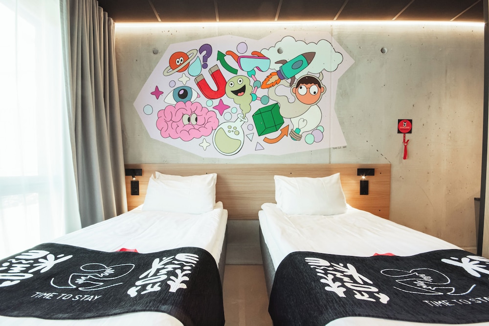 Time Hotel 5