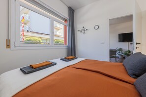 1 chambre, coffres-forts dans les chambres, fer et planche à repasser