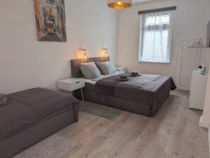 2 bedrooms, iron/ironing board, travel cot, WiFi