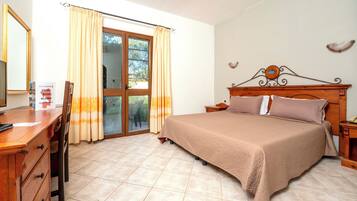 Nôi/giường cho trẻ sơ sinh (phụ phí), bộ trải giường