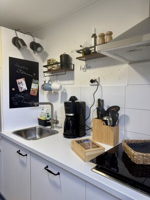 Kühlschrank, Ofen, Geschirrspüler