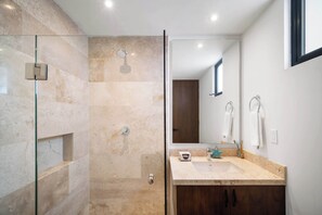 Dusche, Shampoo