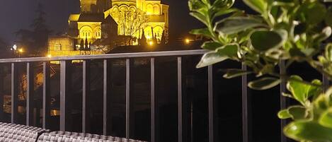 Suite, City View | Terrace/patio