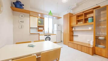 Comfort Condo | Living area | 25-inch flat-screen TV with satellite channels
