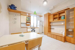 Comfort Condo | Living area