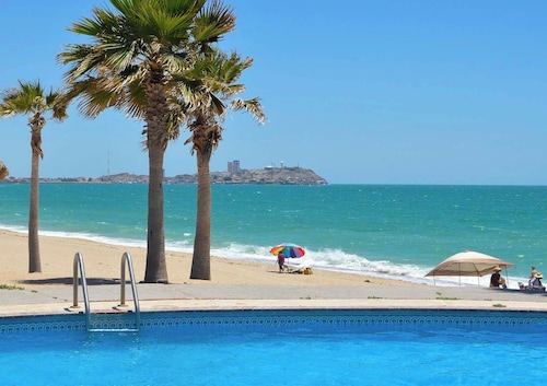 Sandy Beach Ocean View at C501 Casa Blanca