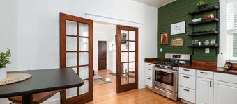 New! Charming City Condo! Walkable & Chic!