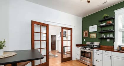 New! Charming City Condo! Walkable & Chic!