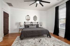 1 quarto, ferros/tábuas de passar roupa, Wi-Fi, roupa de cama