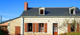 Charming Anjou cottage with fireplace, air conditioning, WIFI