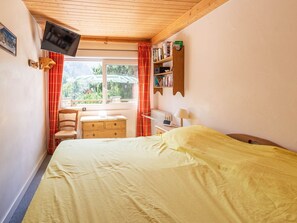 2 bedrooms, free WiFi