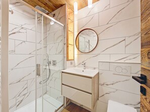 Bathroom - Apartment 6 pers, 2 bedrooms, La Clusaz, balcony (La Clusaz)