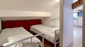Uklassifisert bilde, 5 av 10, knapp
