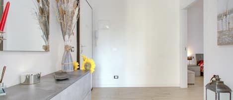 Apartment, City View | Living area | 42-inch LCD TV with cable channels