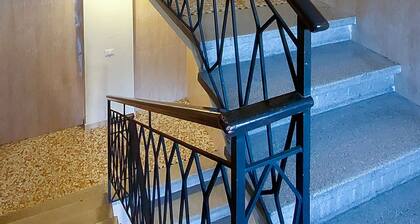 Urban Balcony 66