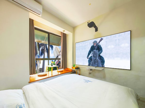 Espacio para trabajar con laptop y wifi gratis