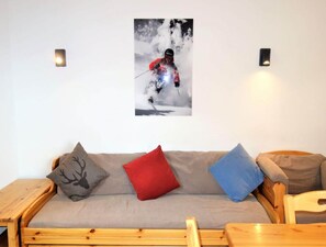 Apartment | Living room - Flat in Nendaz With Ski-in/ski-out Access (Nendaz)