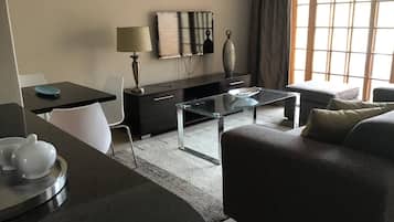House, 2 Bedrooms | Living room