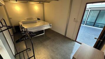 别墅, 2 间卧室, 吸烟房, 阳台 | 2 多间卧室