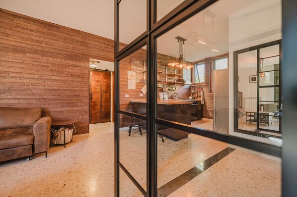 Deluxe Condo | Living area - L'Atelier di Gino -15 min from Venice (Mestre)