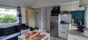Private kitchen - Mobil-home camping 5* Deauville (Deauville-Saint Arnoult)