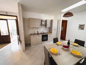 Dining - Casa Amodei 2 a few steps from the sea (San Vito Lo Capo)