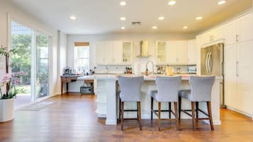 Casa (4 Bedrooms) | Parte interna